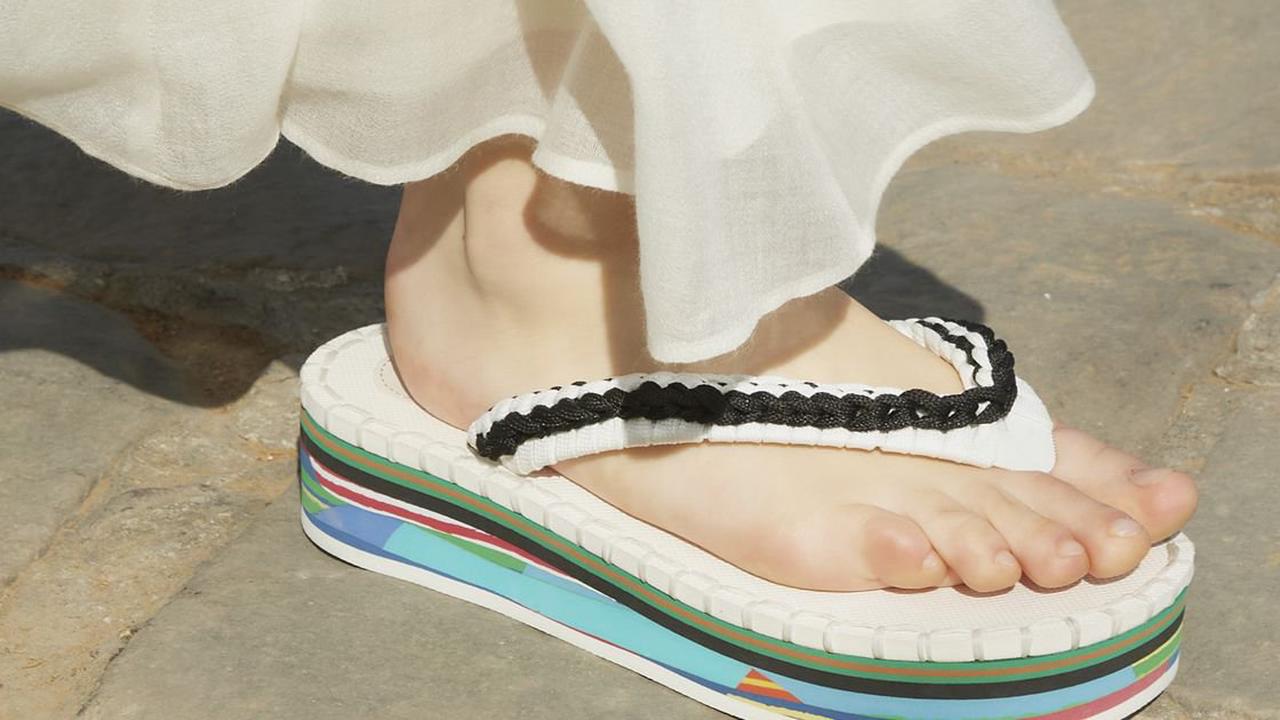 Mode-Trend: Flip Flops sind der Trend-Schuh des Sommers 2022
