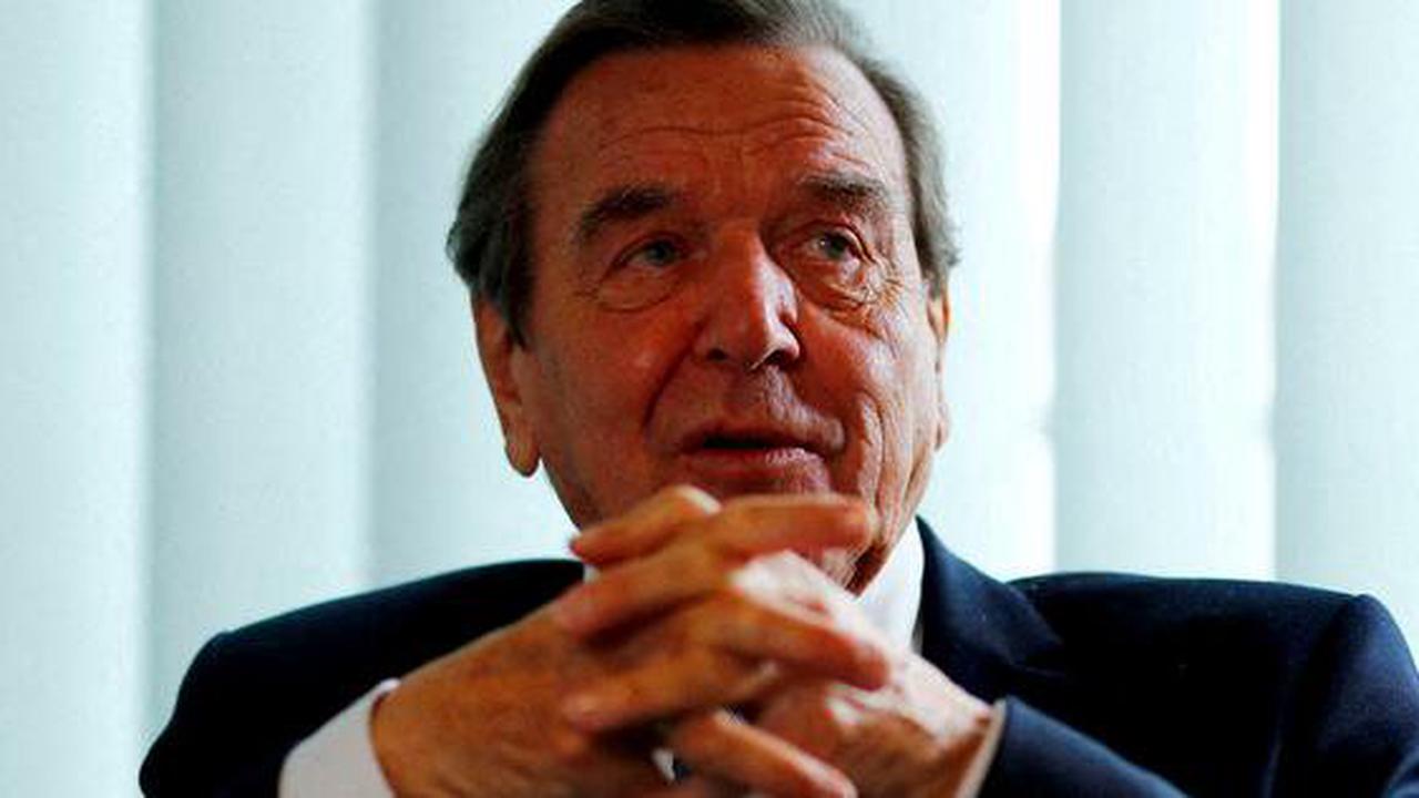 Umstrittener Altkanzler : Schröder verzichtet auf Aufsichtsrat-Posten bei Gazprom