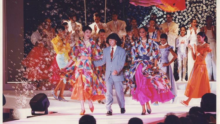 Des Creations Inedites Du Styliste Japonais Kenzo Takada Vendues En Mai Aux Encheres En Ligne Opera News