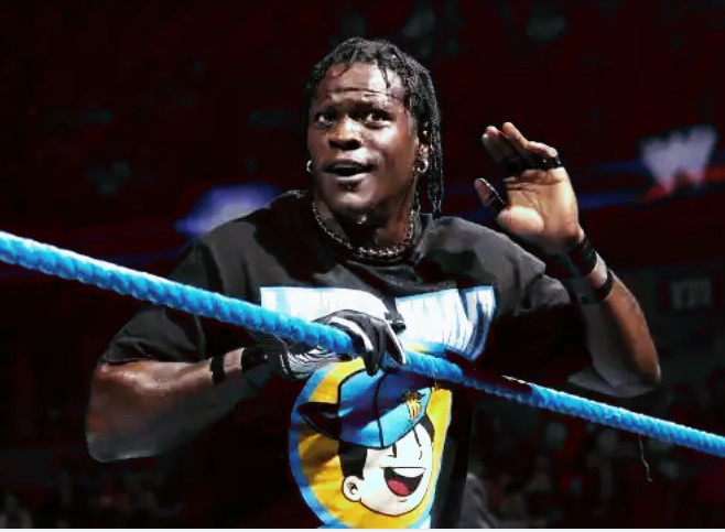 Meet Wwe Superstar R Truth His Wife And Family Members Photos