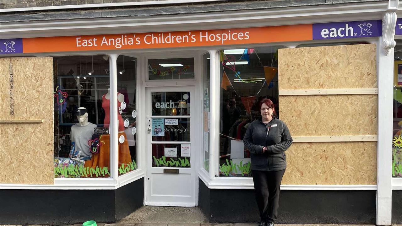 Manager 'disappointed' after charity shop window smashed
