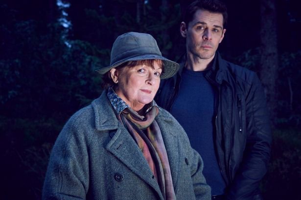 Vera Star Kenny Doughty Pays Tribute To Late Colleague Mark Allen As New Series Ends Opera News