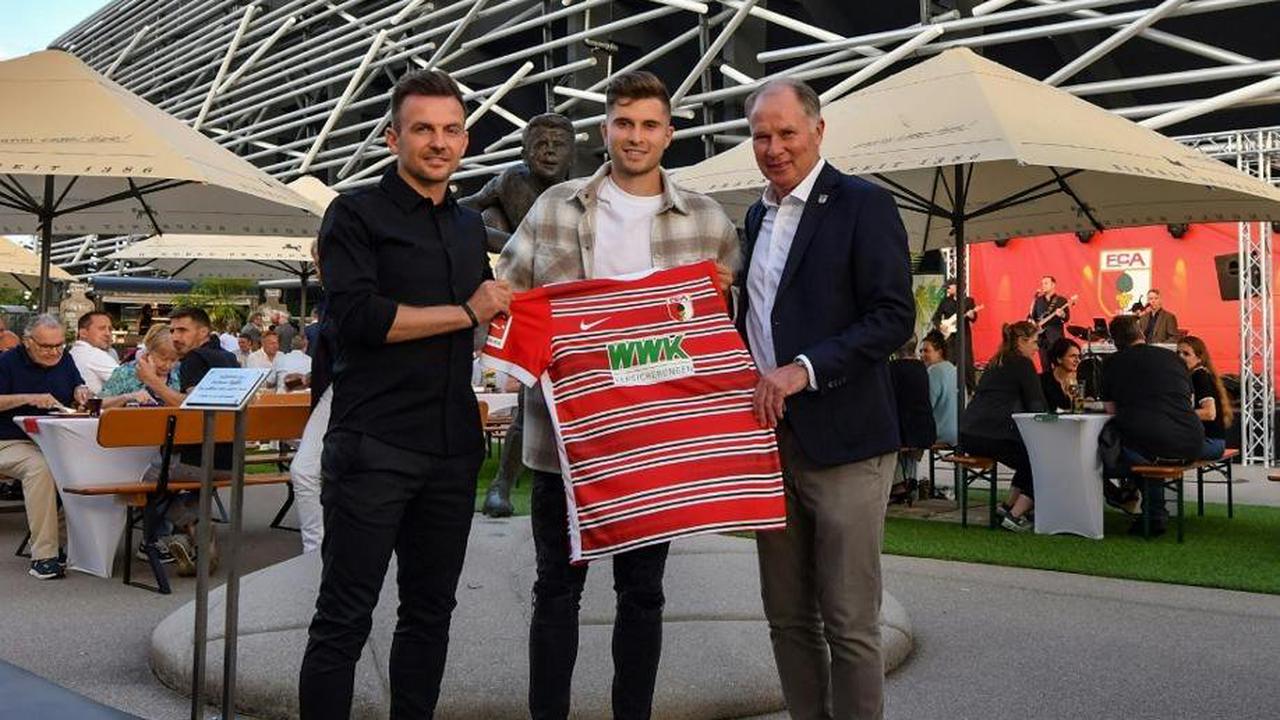 Augsburg holt Mittelfeldspieler Rexhbecaj aus Wolfsburg