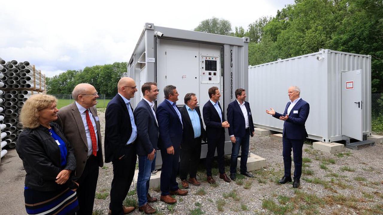 Batteriespeicher in Leinau soll Stromnetz stabil halten