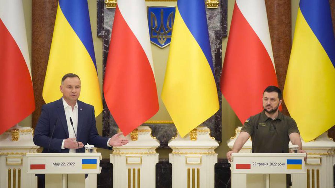 Selenskyj baut Beziehungen mit Polen aus – Luftangriffe im Osten der Ukraine