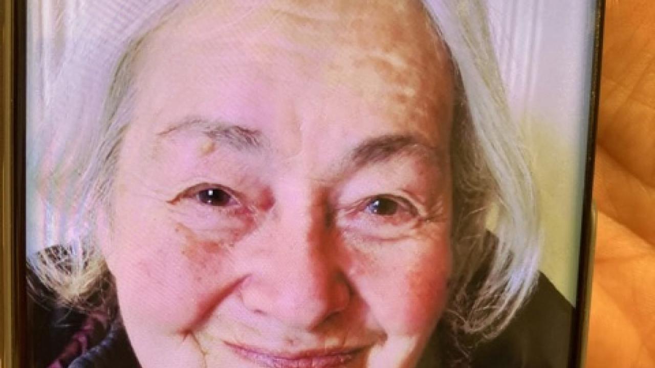 Seit Samstag, den 25.06.2022, wird die 79-jährige Fatma SAYAR aus Wiesbaden vermisst