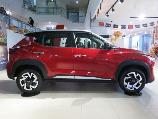 Nissan Magnite 7 Kursi Bakal Bikin Panas Segmen SUV Kompak