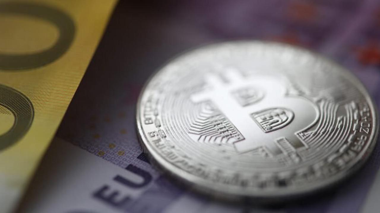Bitcoin - Euro (BTC/EUR) Convertor Valutar, Ratele de schimb valutar | CoinYEP