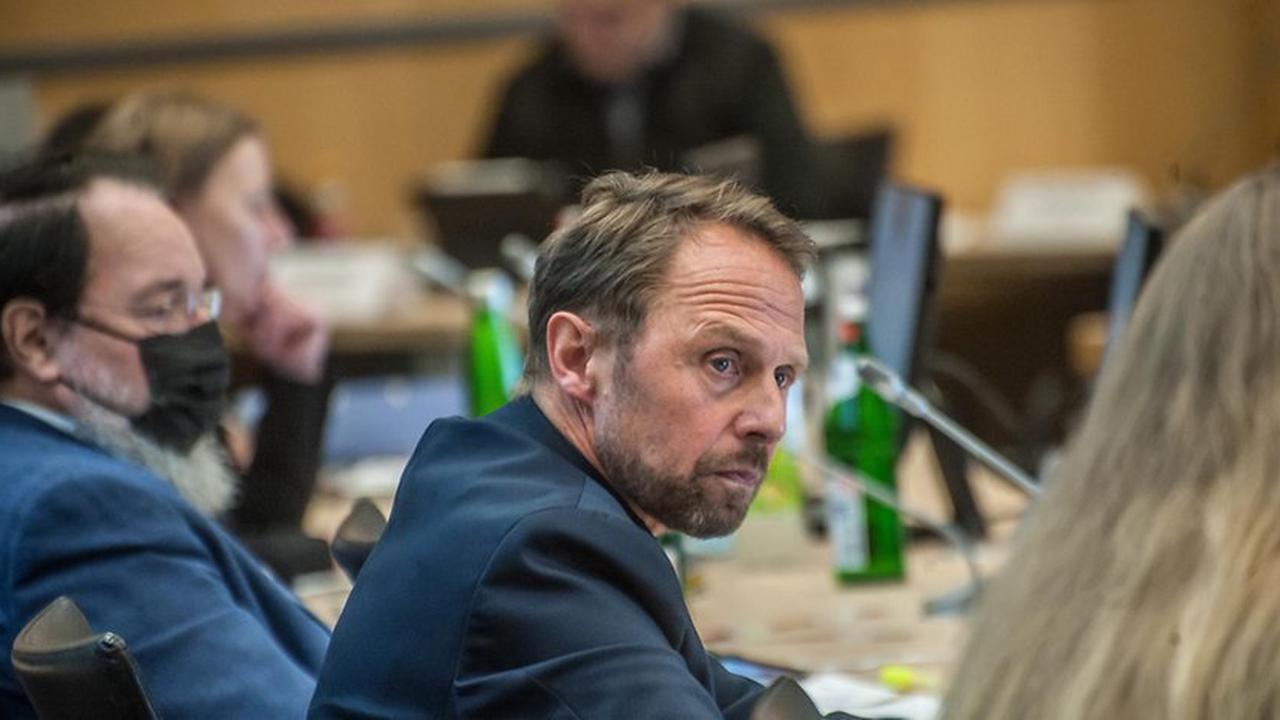 Quarantäne: Corona-Verdacht bei Leverkusener Oberbürgermeister Uwe Richrath