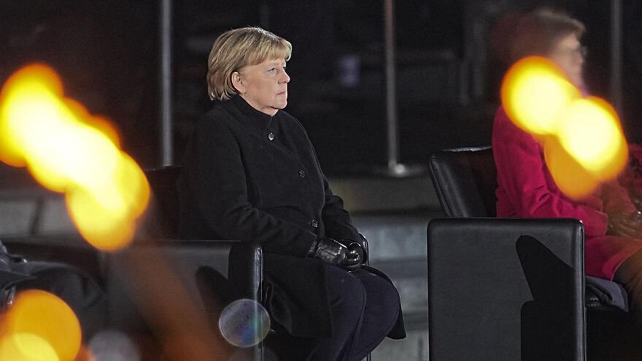 Emotional, aber ohne Pathos: Angela Merkel nimmt beim Großen Zapfenstreich Abschied