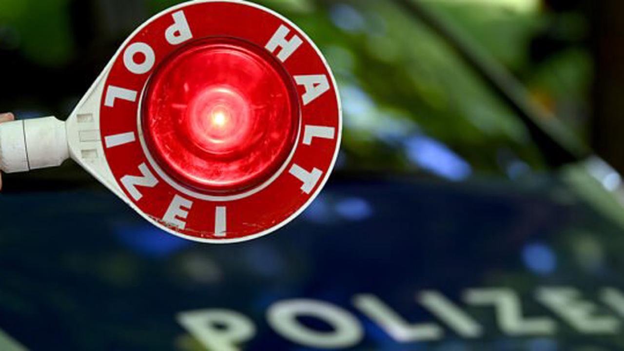 Polizei-Razzia bei Tuning-Treffen in OÖ: 40 Anzeigen