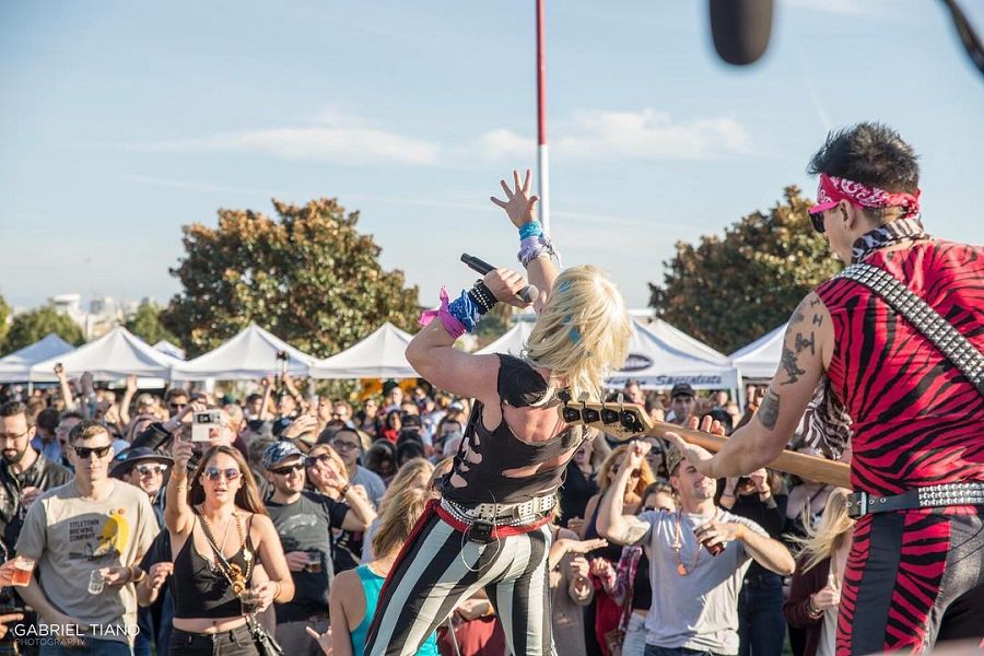 Ozark Alabama Christmas Parade 2022 Photo Gallery: Ozark Christmas Parade 2021 - Opera News