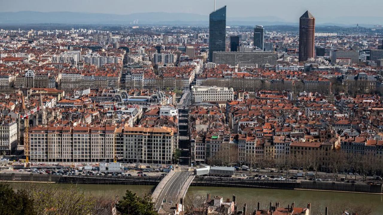 Insécurité à Lyon: la mairie a déployé "17 caméras" sur les 30 supplémentaires demandées par la police