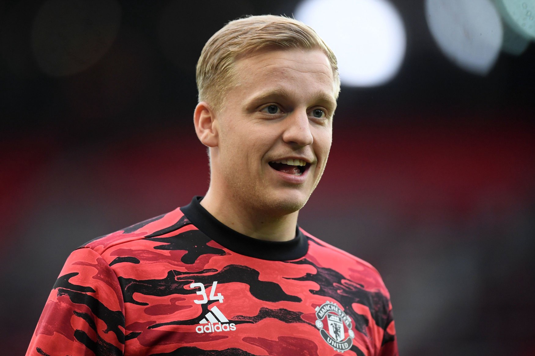 Utd S Worst Xi This Century Has Bebe Sanchez In It But Is Van De Beek Too Opera News