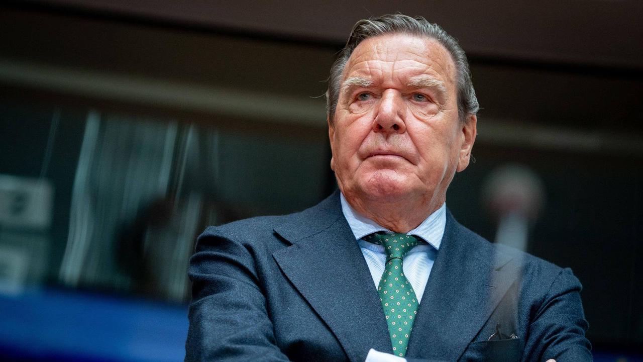 Altkanzler Ampelparteien reicht Schröders Rückzug aus Rosneft-Aufsichtsrat nicht