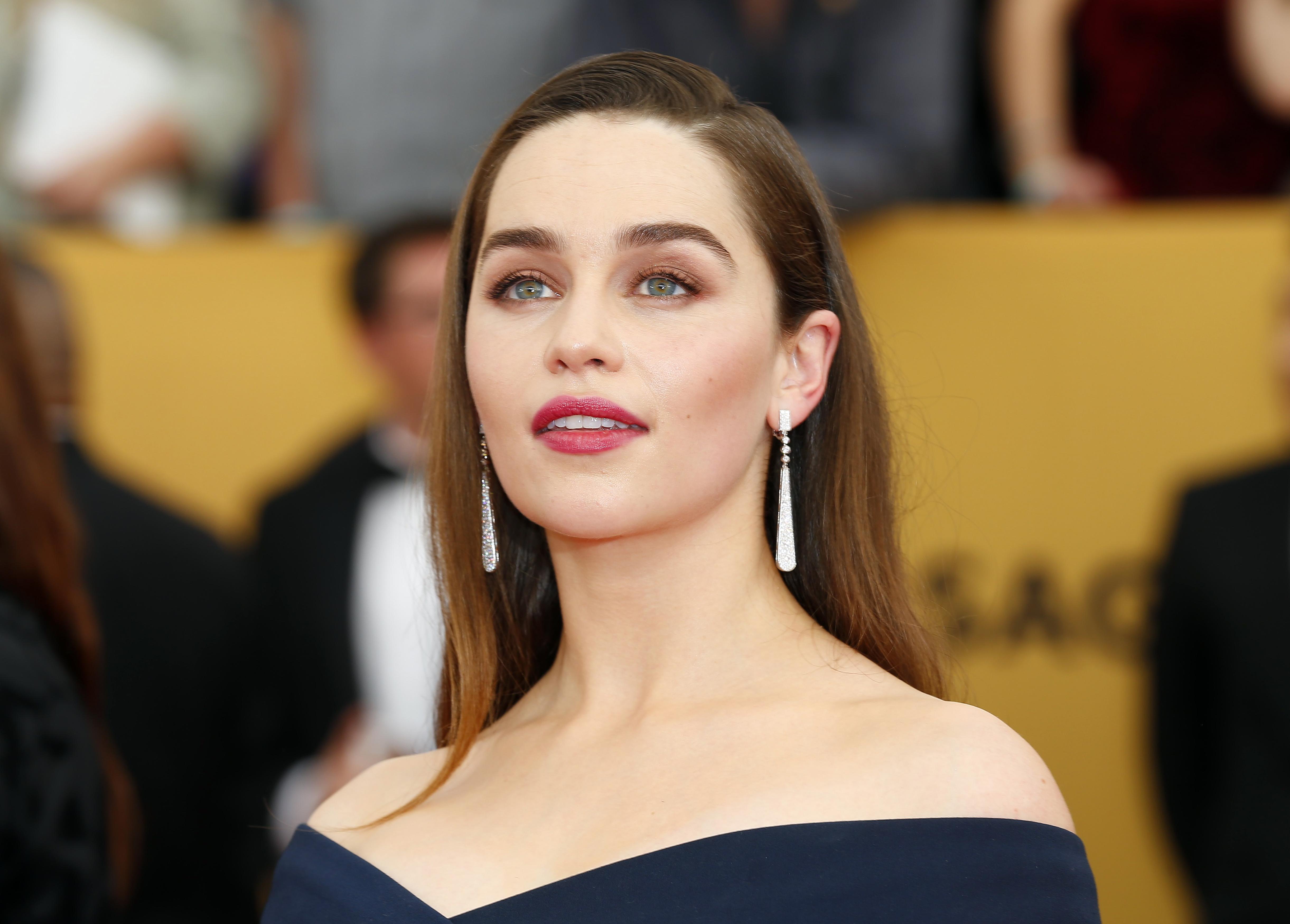 Twitter Wants Emilia Clarke To Replace Amber Heard In Aquaman 2 Opera News