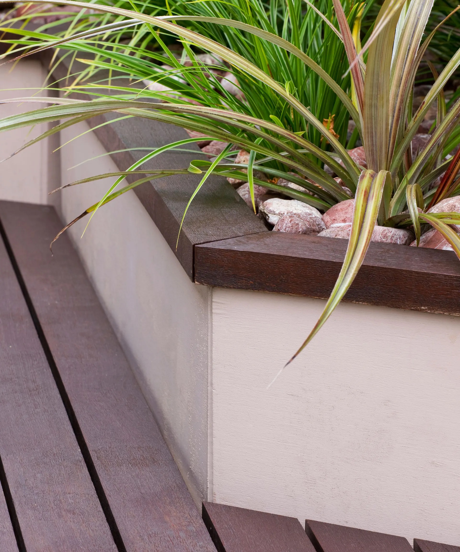 Is Vinegar Safe for Deck Cleaning? Experts Explain What Works Better