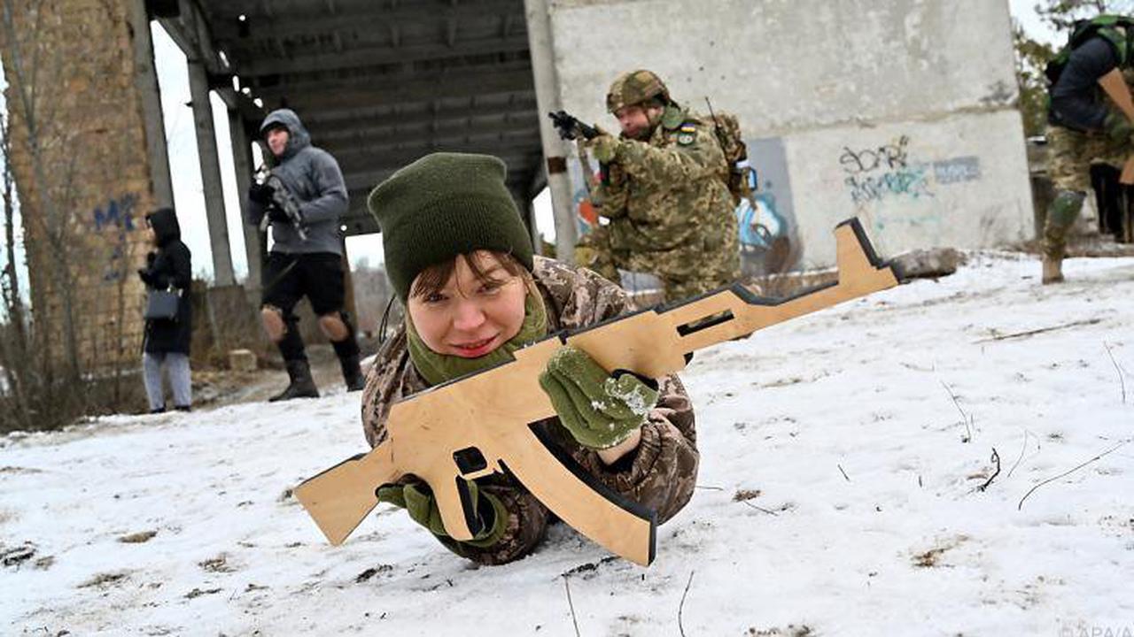 Deutschland schickt der Ukraine Feldlazarett statt Waffen