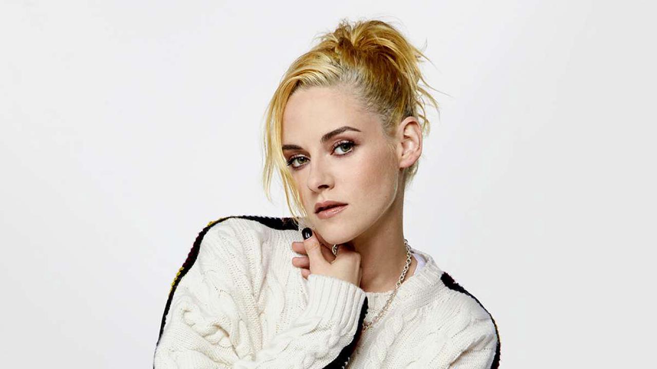 Kristen Stewart on 'Spencer' and Her Oscar Buzz: 'I Don't Give a S—' -  Opera News