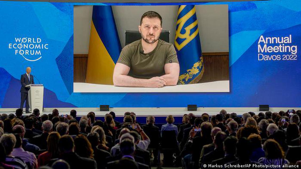 Ukraine aktuell: Selenskyj pocht auf direkte Gespräche mit Putin