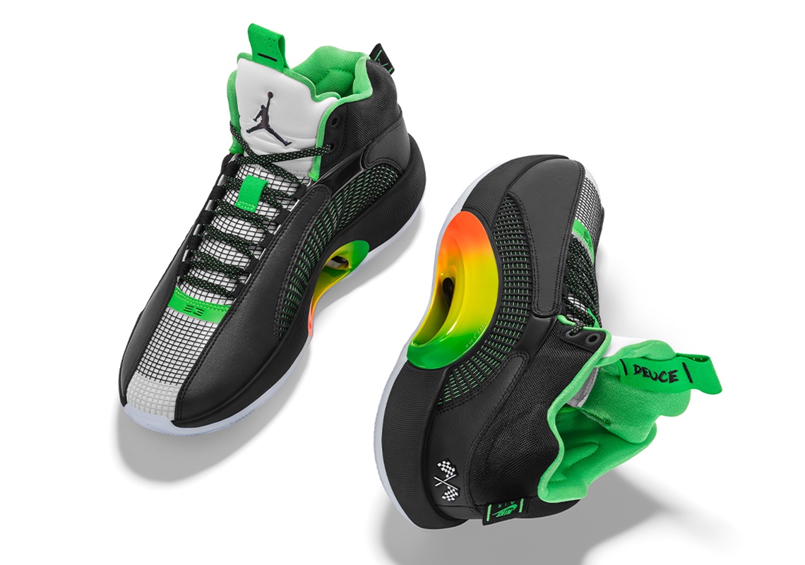 American Idol S Gabby Barrett Cade Foehner Welcome Baby Girl Photo Opera News