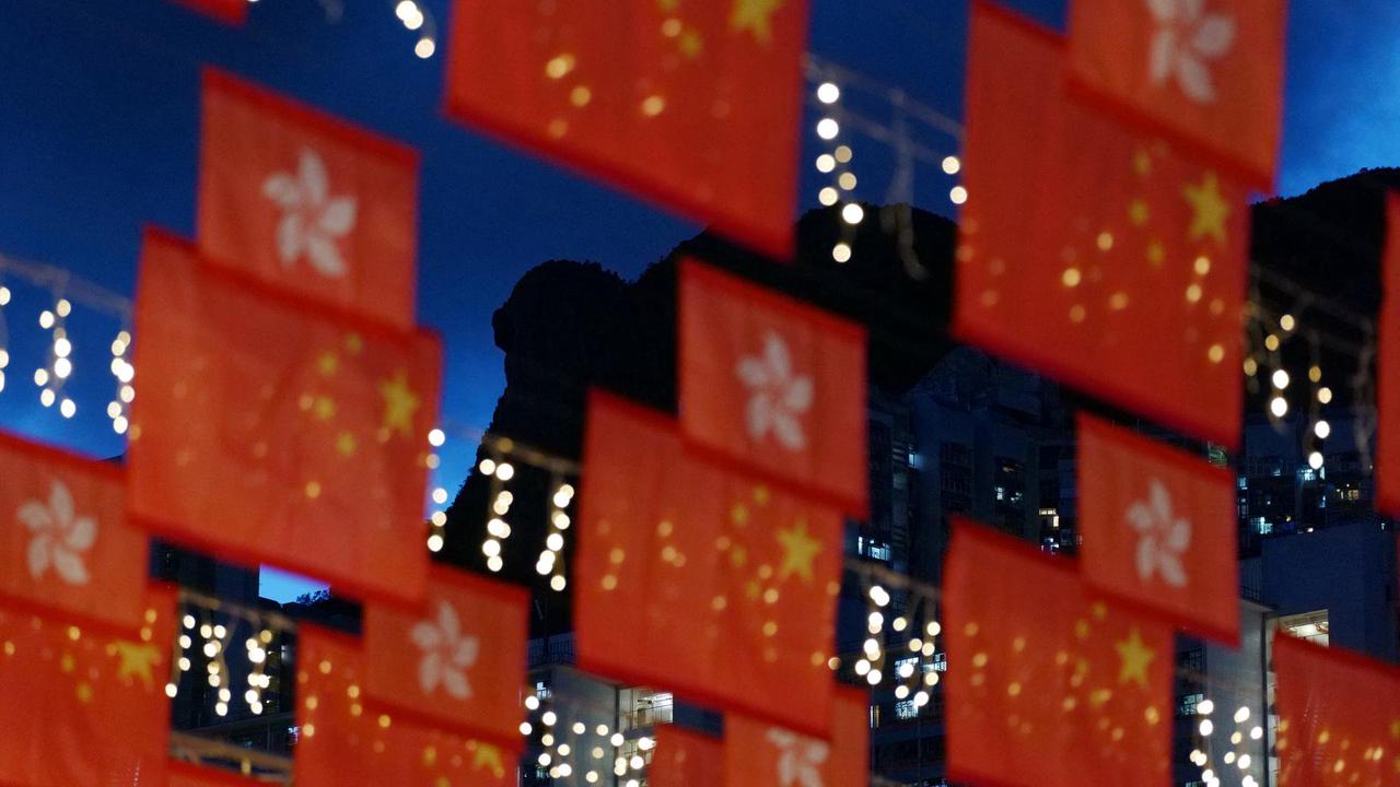 Hongkong Rückgabe-Jahrestag beginnt mit Flaggenzeremonie