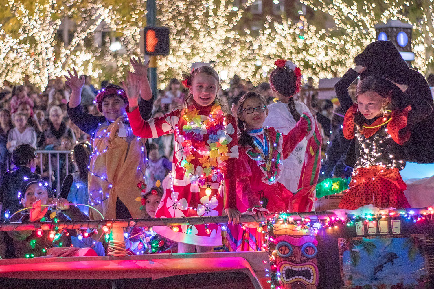 2022 El Paso Christmas Parade City Of El Paso Sets Date For In-Person 2021 Winterfest Celebration Of  Lights Tree Lighting, Parade - Opera News