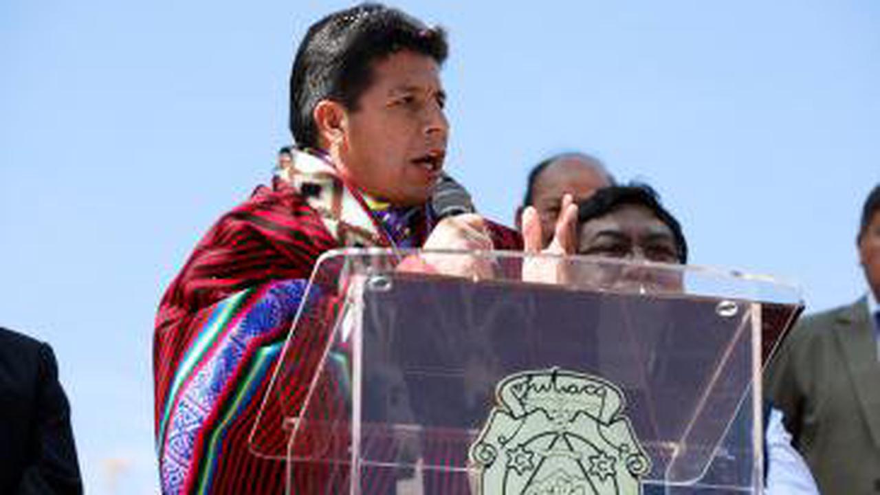 Präsident von Peru verlässt Linkspartei
