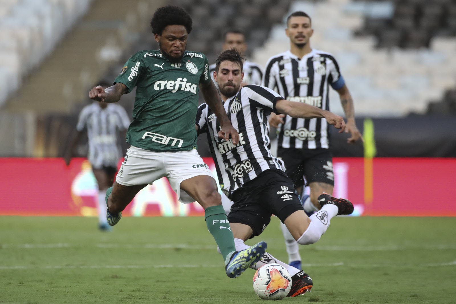 Football Transferts : Luan Peres (Santos) signe à l'OM ...