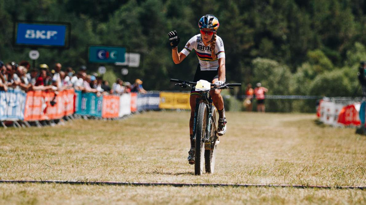 Vtt Pauline Ferrand Prevot Dauphine De Loana Lecomte Aux Championnats De France Opera News