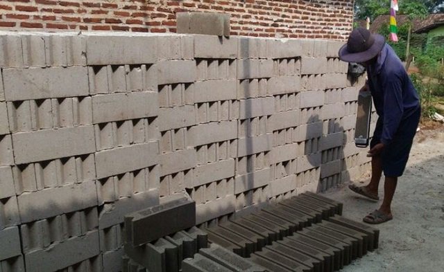 kelebihan dan kekurangan batako