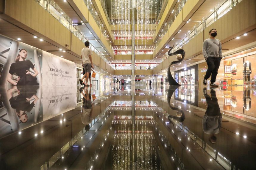 Sph Reit Q1 Dpu Down 13 To 1 2 Singapore Cents Opera News