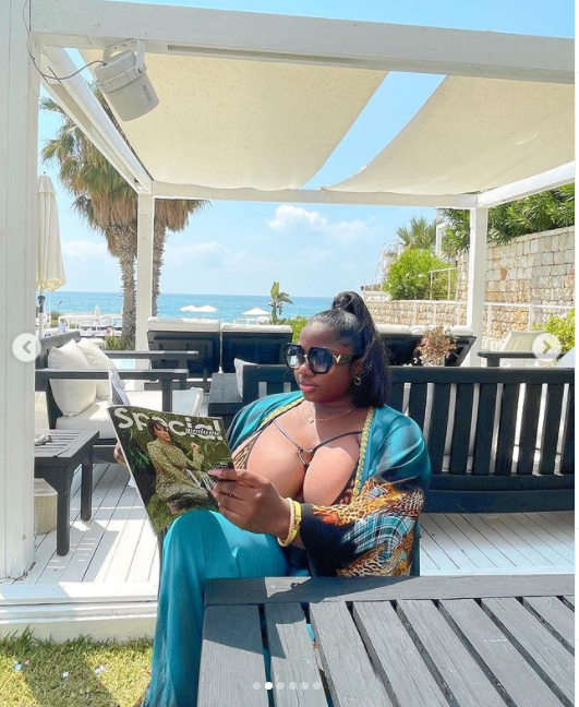 BBNaija star, Dorathy flaunts her bikini body while on vacation (photos)