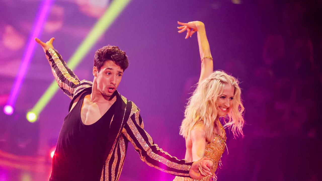 Rene Casselly gewinnt „Let‘s Dance“ (RTL) - Sonntag nächstes Finale bei „Ninja Warrior Allstars“