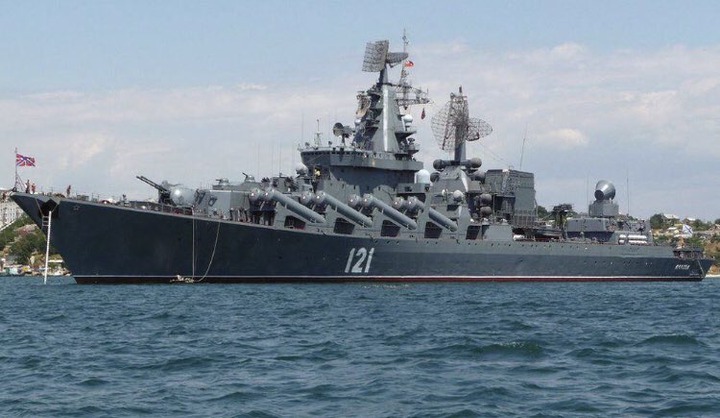 Visegrád 24 on Twitter: "Multiple Ukrainian language sources report that  the Slava-class guided missile cruiser Moskva, the flagship vessel of the  Russian Black Sea Fleet, is one fire after having been hit