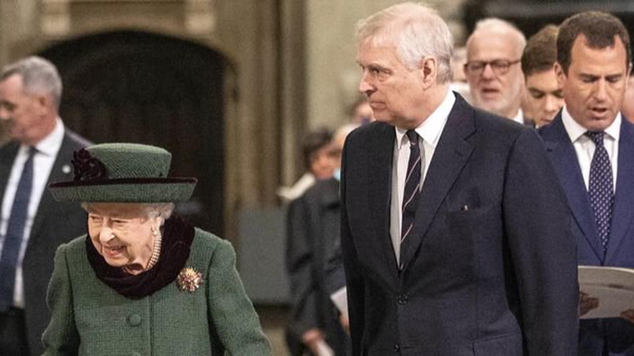 Hat Prinz Andrew seinen nächsten Auftritt mit der Queen geplant?