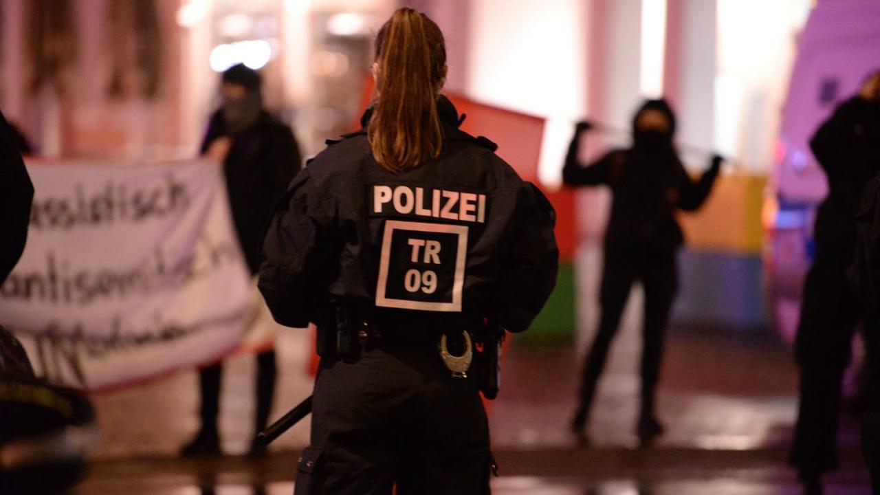 850 Menschen an Montagsdemos in der Region Trier- Zwischenfälle in Saarburg- Polizisten verletzt
