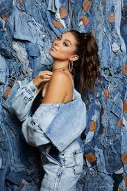 b9fa10a91a3d85dad69e81496354c5bb?quality=uhq&format=webp&resize=720&watermark=true