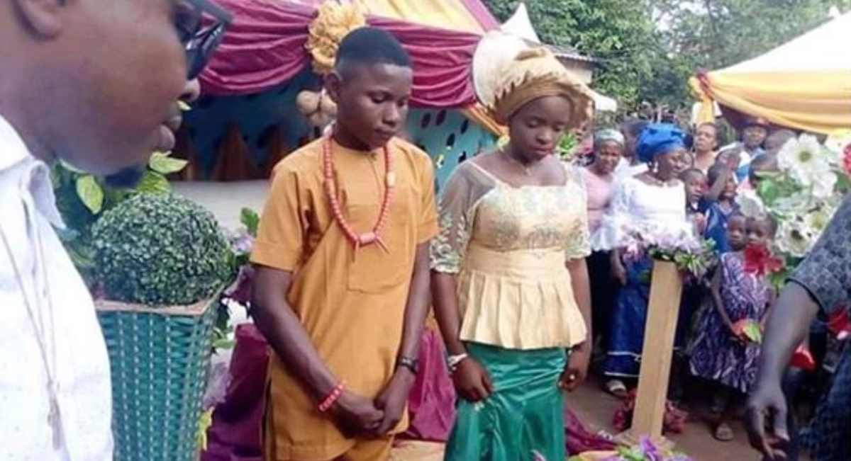 17-year-old boy marries his 16-year-old girlfriend in Anambra state (Photo)
