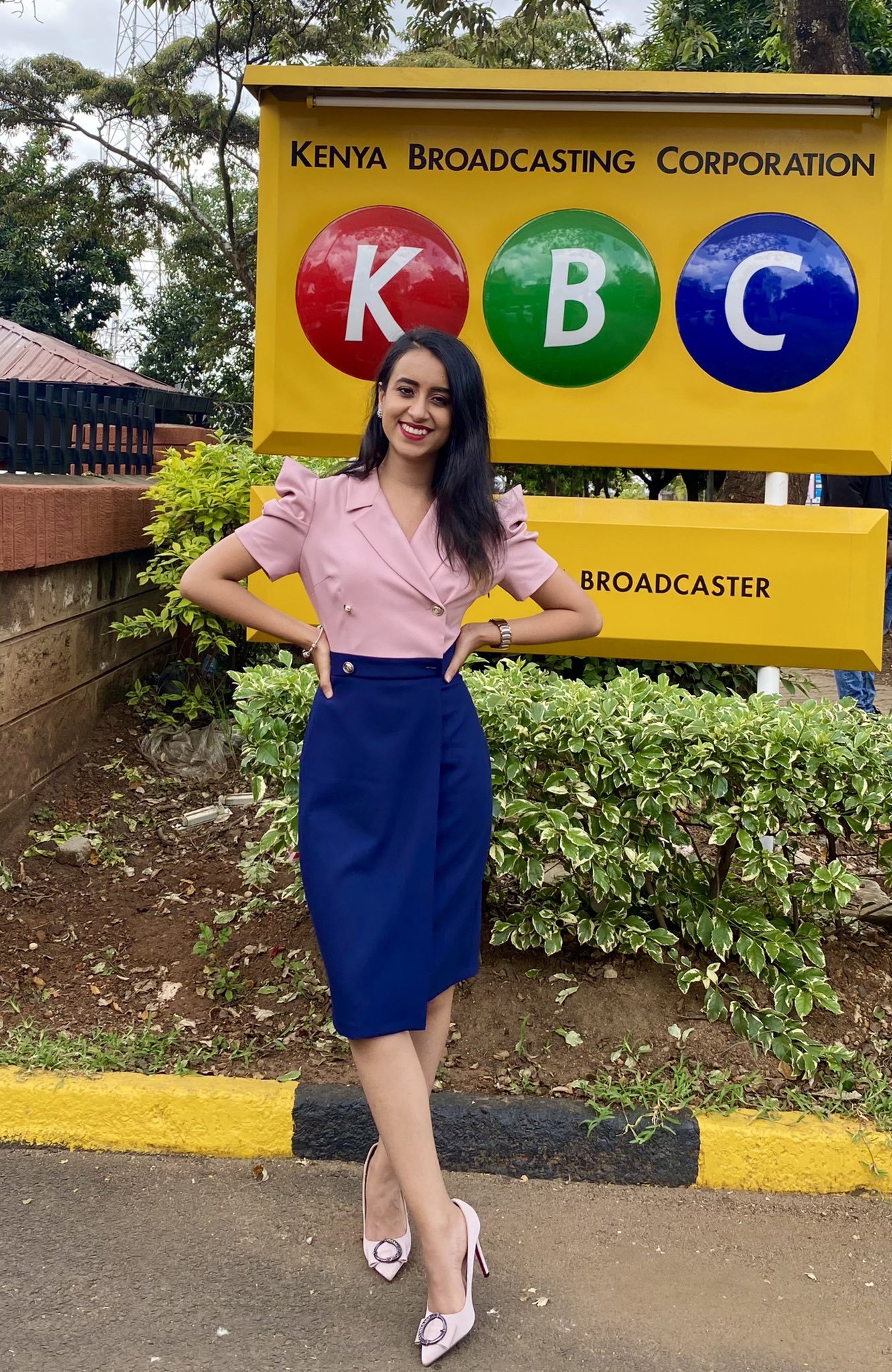 List Of The Glittering KBC TV Female News Anchors Of 2022