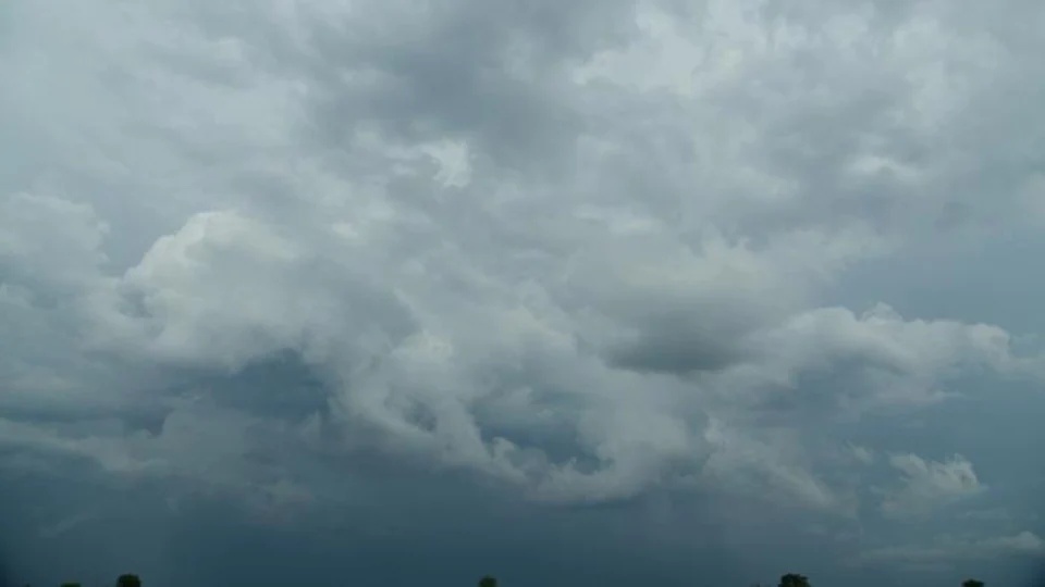 Une Alerte De Tornade En Vigueur Dans La Grande Region De Quebec Opera News