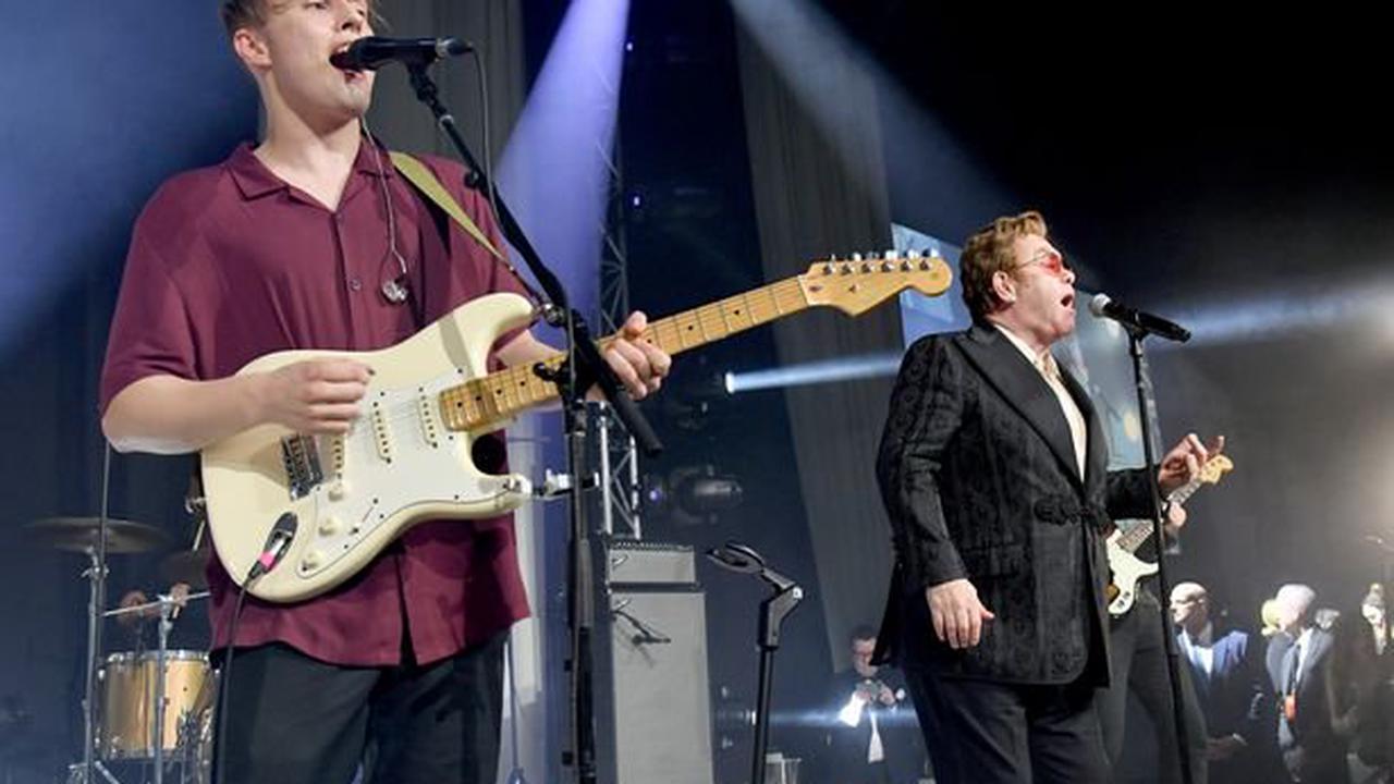 Sam Fender says 'incredibly kind and caring' Elton John helped him cope with fame struggles