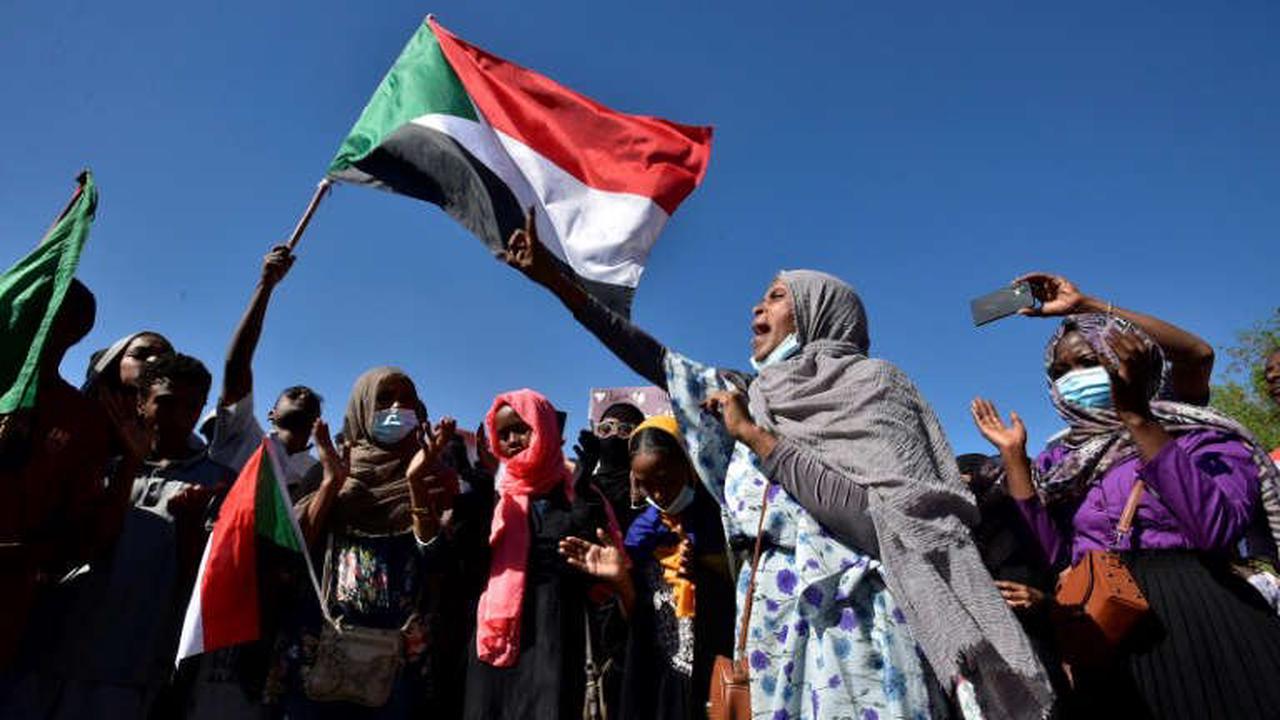 Sudan security forces fire tear gas at demos against post-coup deal