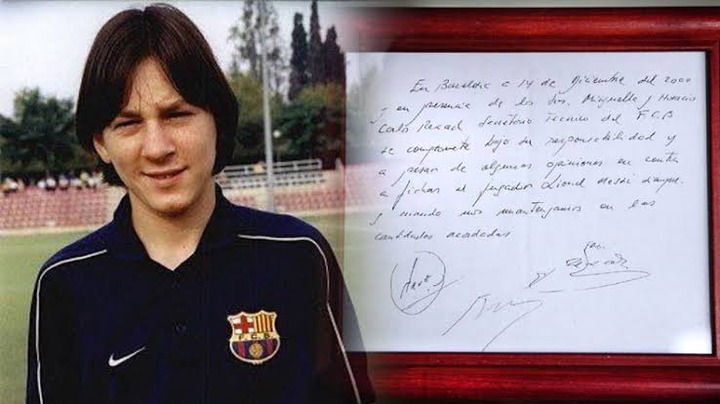 Lionel Messi's napkin agreement