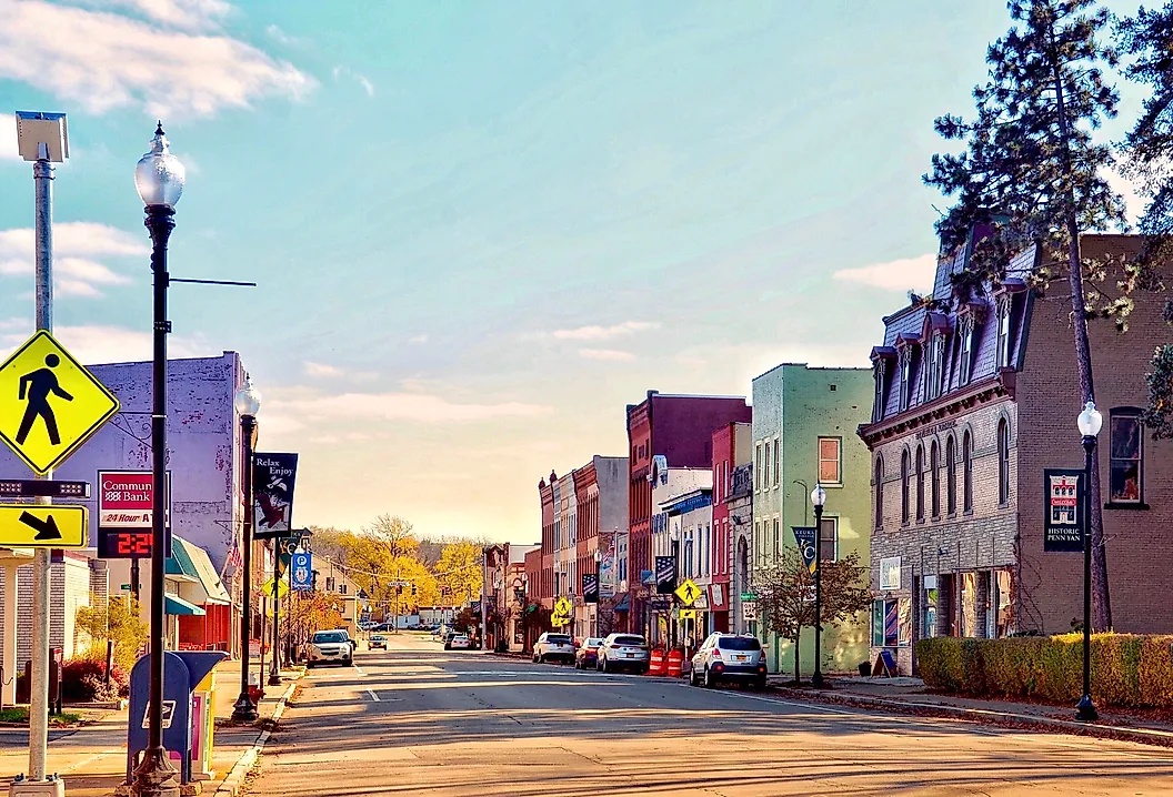 12 Affordable Small Towns in New York for Retirement