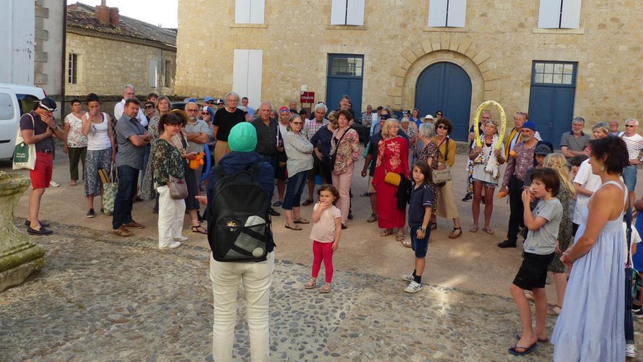 Gers : les habitants de Lectoure réunis contre la fermeture de la piscine