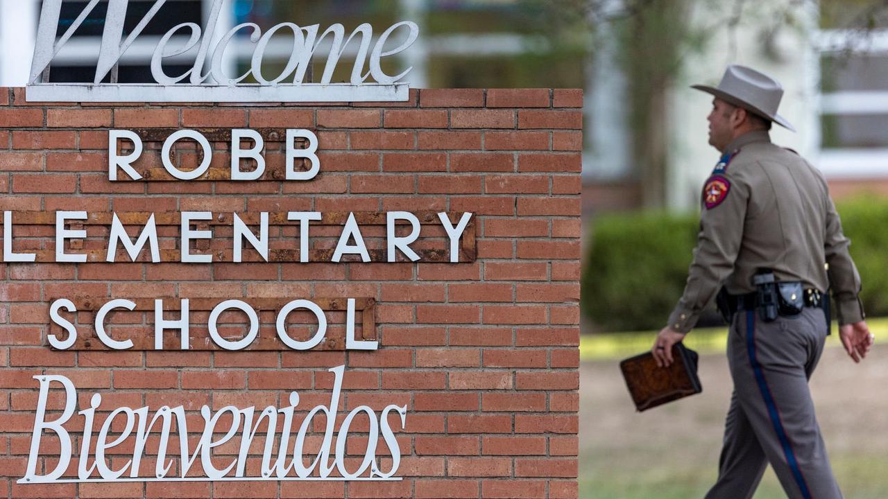 Amokläufer tötet 19 Kinder in US-Grundschule