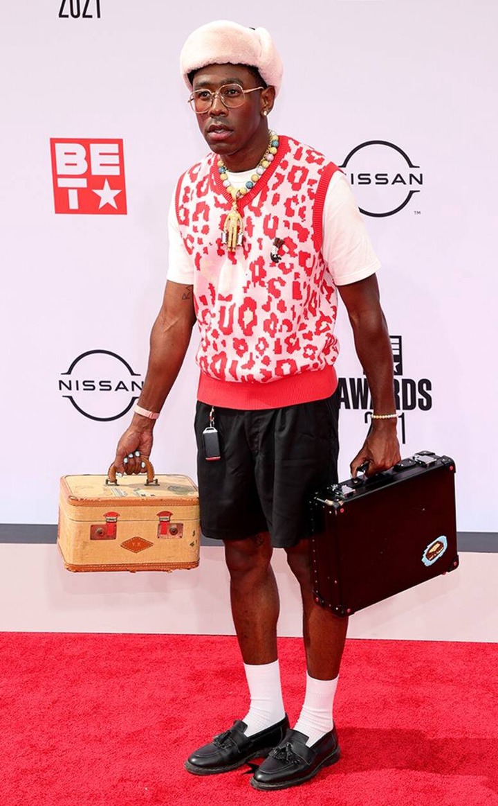 Check out red carpet photos from BET Awards 2021