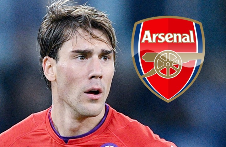 Vlahovic to Arsenal