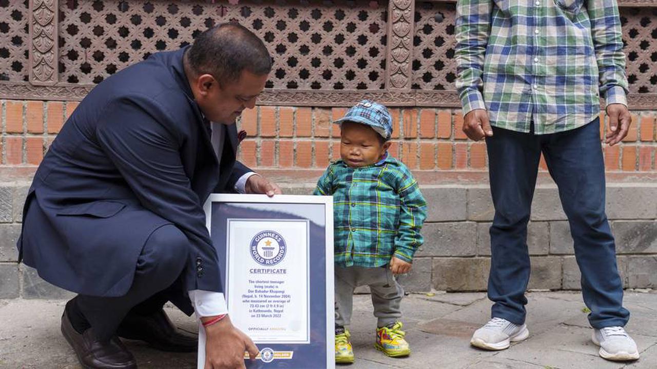 73 Zentimeter groß: Kleinster Teenager der Welt erhält Eintrag im Guinness-Buch